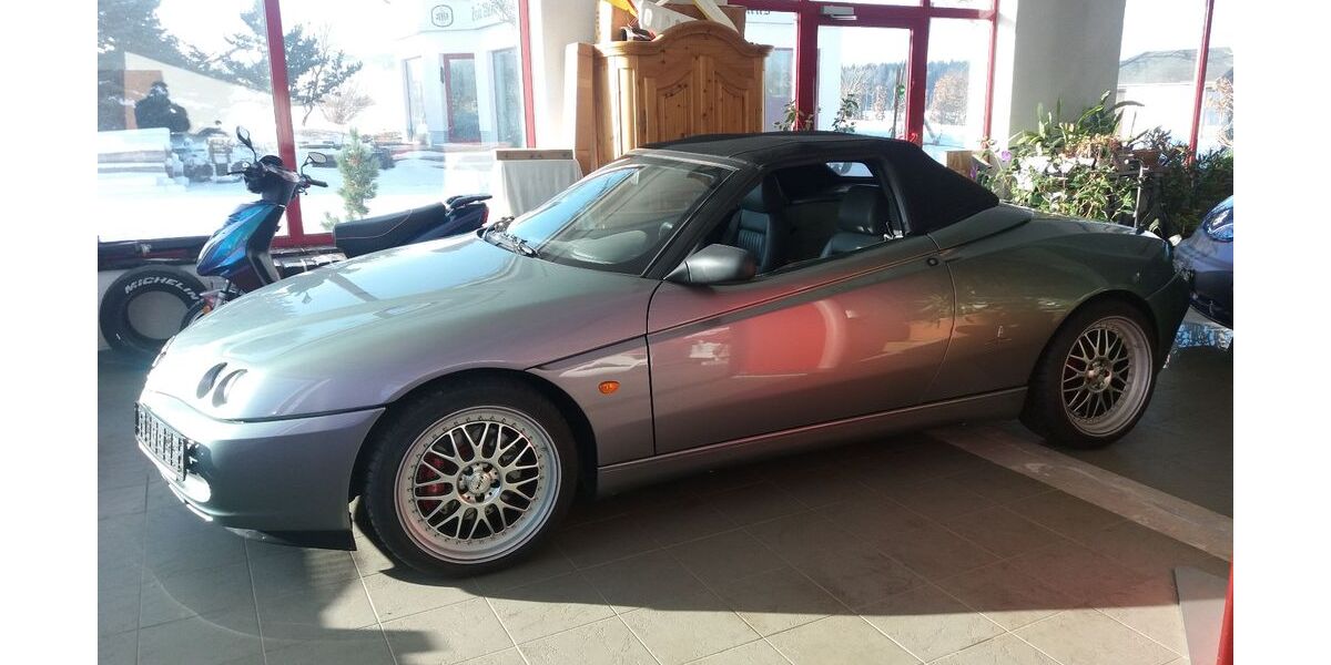 Alfa Romeo Spider 6.900 km 18.900 &euro; Reichmannsdorf Saalfeld 07318