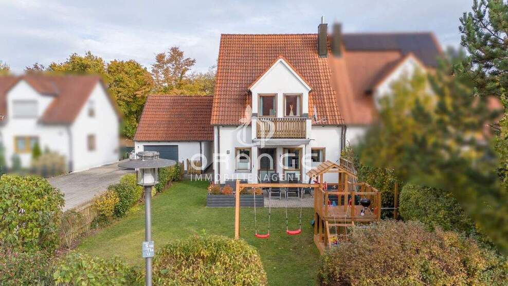 ***EIN ZUHAUSE FÜRS LEBEN - DOPPELHAUSHÄLFTE MIT ZWEI GÄRTEN*** 5 zimmer