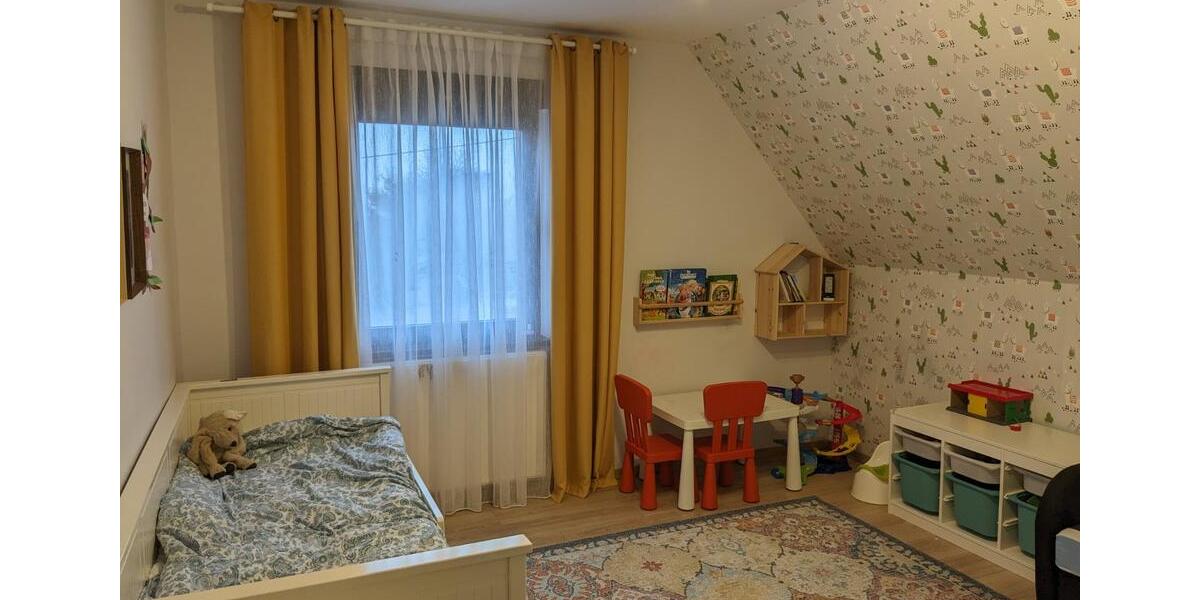 Einfamilienhaus Mastershausen - 5 Zimmer, 130 m&sup2;, 1.000&euro; | Angebot:25957926