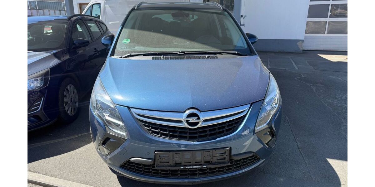 Opel Zafira 156.000 km 7.500 &euro; Münchberg 95213