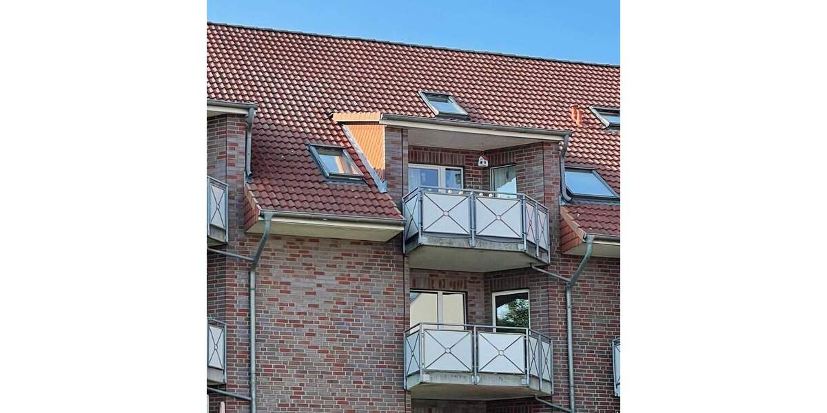 Hochwertige Maisonettewohnung mit zwei Vollbädern, Balkon und Tiefgaragenstellplatz 5 zimmer