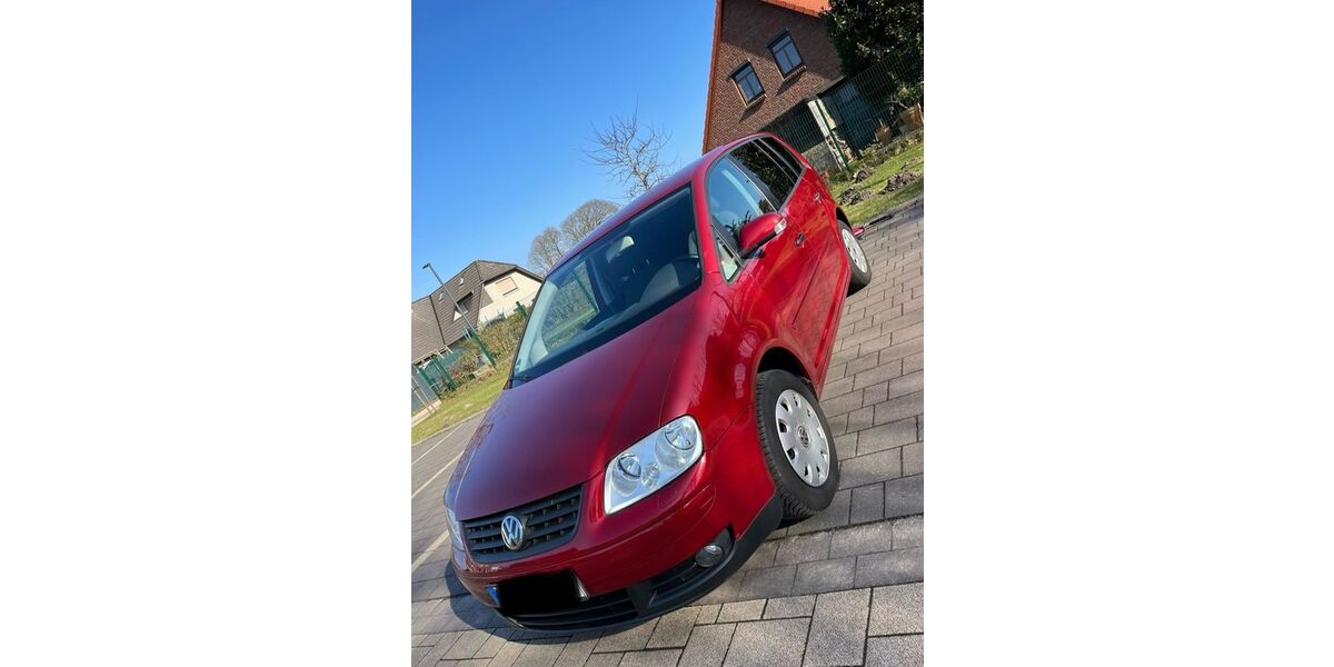 VW Touran 208.888 km 4.000 &euro; Esens 26427