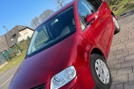 VW Touran 208.888 km 4.100 &euro; Esens 26427