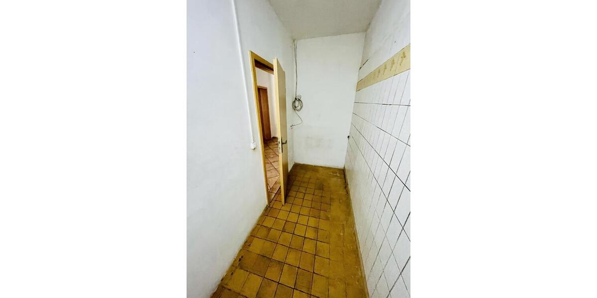 Tolle Gewerbefläche z.B. für ein Café oder einen Laden in sehr zentraler Lage von Gera! - Gewerbeobjekt Gera Debschwitz | Angebot:26384749