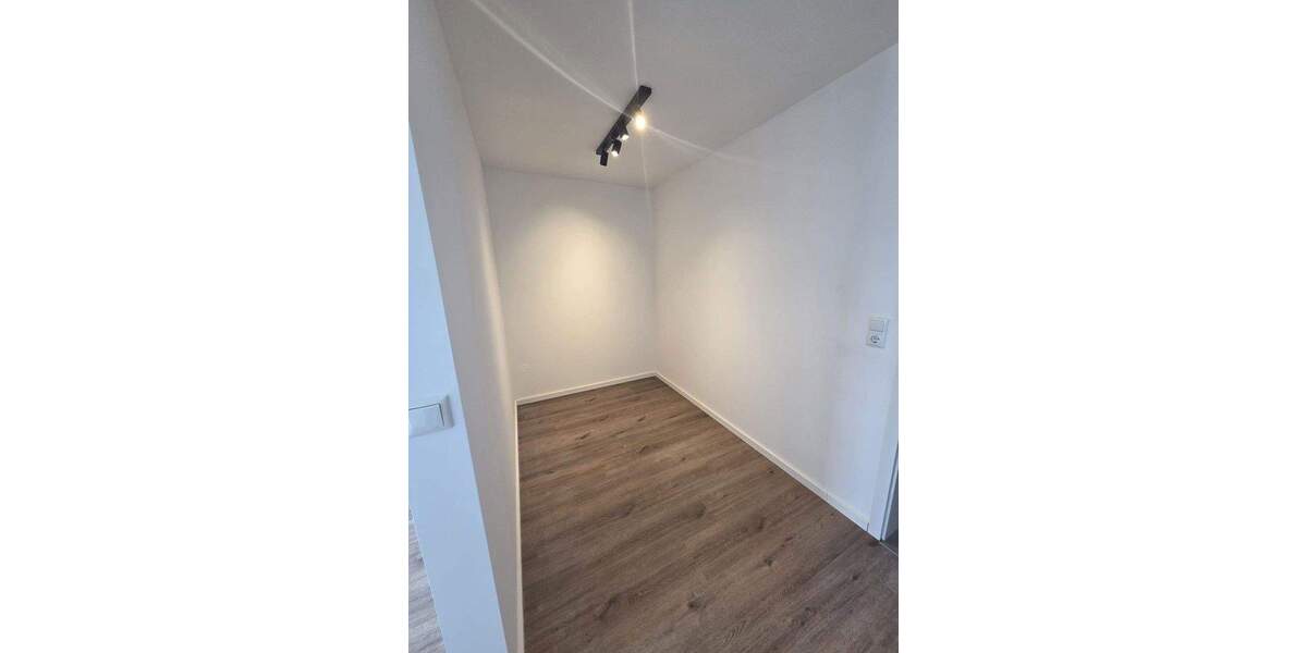 Etagenwohnung Cham Chammünster - 4 Zimmer, 110 m&sup2;, 260.000&euro; | Angebot:25732262