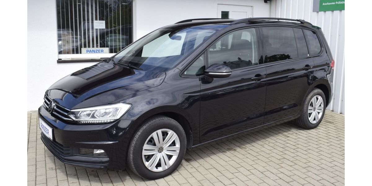 VW Touran 33.300 km 28.850 &euro; Weimar 99425