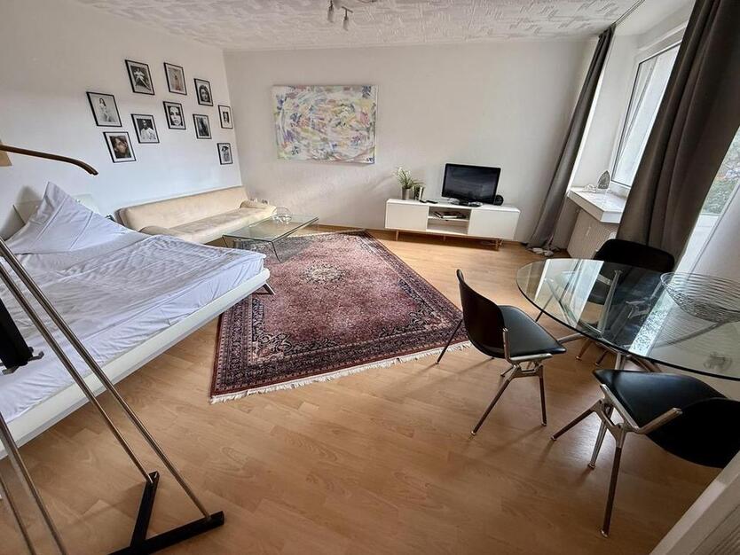 Schöne ruhig gelegene 1-Zimmer Wohnung im EG in Langenhagen-Schulenburg zimmer