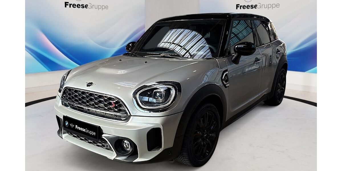 Mini Countryman S (Cooper) 17.552 km 31.990 &euro; Oldenburg 26125