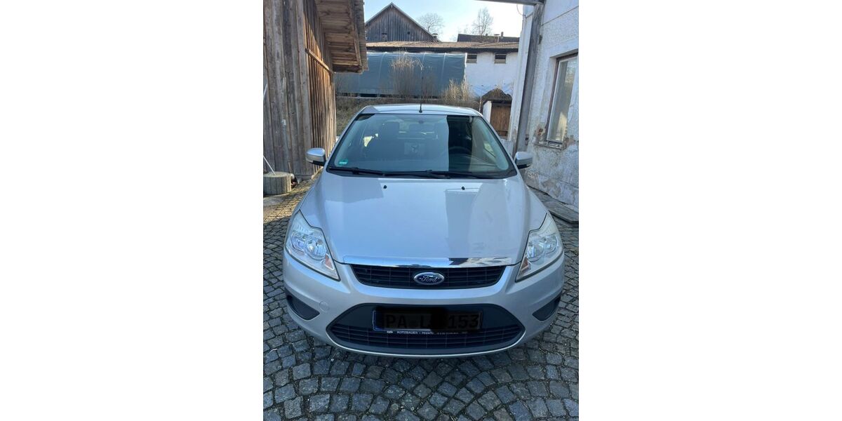 Ford Focus 188.000 km 1.950 &euro; Tiefenbach 94113