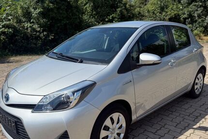 Toyota Yaris 95.000 km 7.500 &euro; Hannover 30179