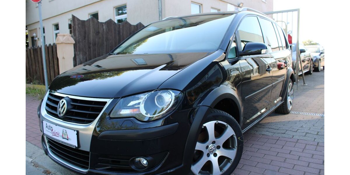 VW Touran 196.000 km 5.999 &euro; Nordstemmen 31171