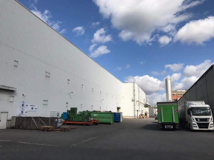 Investment: Voll vermietete Light-Industrial-Halle, Produktions- und Lagerfläche in Düren zimmer