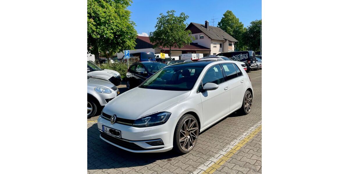 VW Golf 72.059 km 15.900 &euro; Kandern 79400
