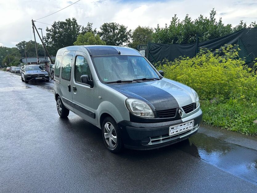 Renault Kangoo 288.000 km 1.200 € Köln 50739