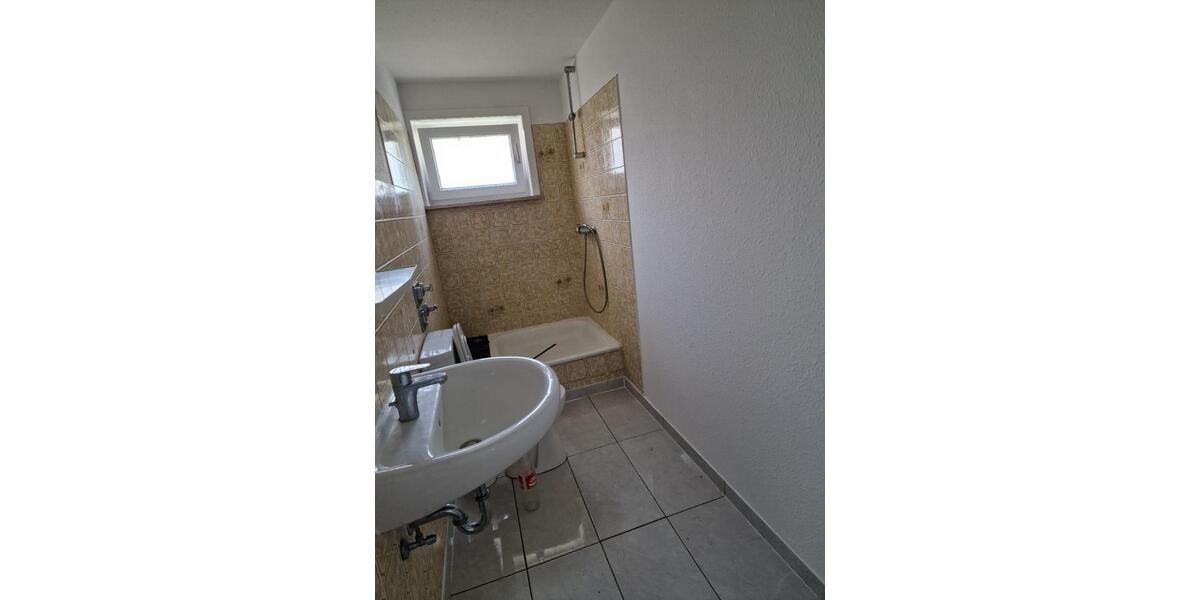Erdgeschoßwohnung Delligsen - 2 Zimmer, 57 m&sup2;, 550&euro; | Angebot:26443662