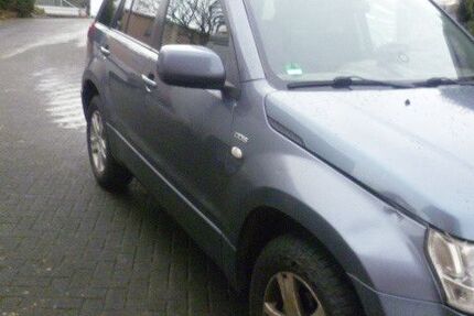 Suzuki Grand Vitara 185.000 km 1.999 &euro; Laufach 63846