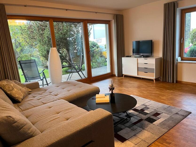 Möblierte 3,5 Zimmerwohnung auf Zeit zimmer