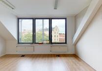 Große, helle und freundliche 113m² Wohnung im Lutherhaus in Torgau zu vermieten