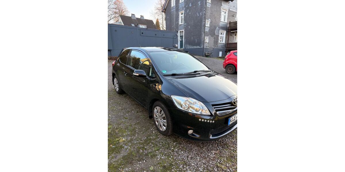 Toyota Auris 210.400 km 3.900 &euro; Wipperfürth 51688