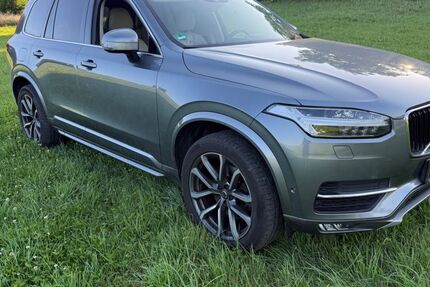 Volvo XC90 199.200 km 19.999 &euro; Windeck 51570