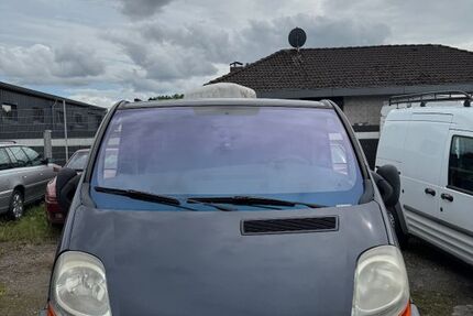 Renault Trafic 359.694 km 2.750 &euro; Glückstadt 25348