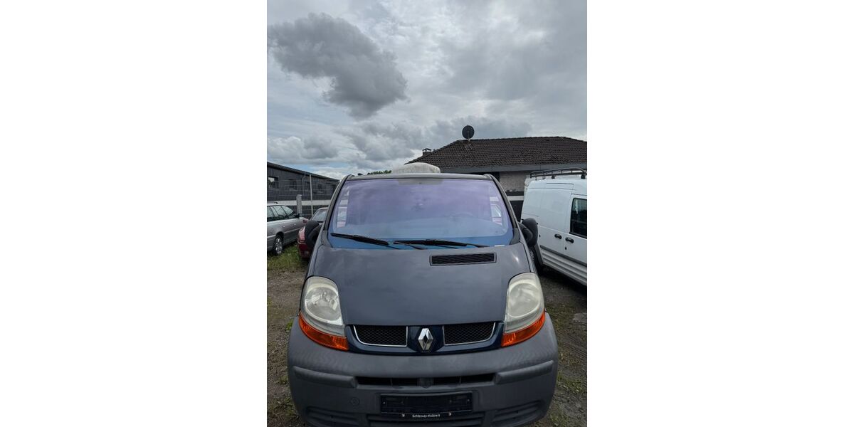 Renault Trafic 359.694 km 2.750 &euro; Glückstadt 25348