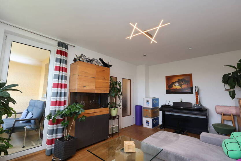 Sonnige 2-Zimmer-Wohnung in ruhiger Lage mit Westloggia