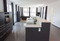 Wohnung zum Mieten in Kiel 1.350 € 90 m²