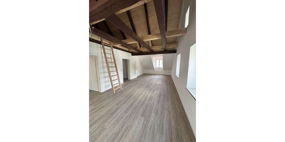 Etagenwohnung Schrobenhausen - 3.5 Zimmer, 120 m&sup2;, 1.100&euro; | Angebot:27087535