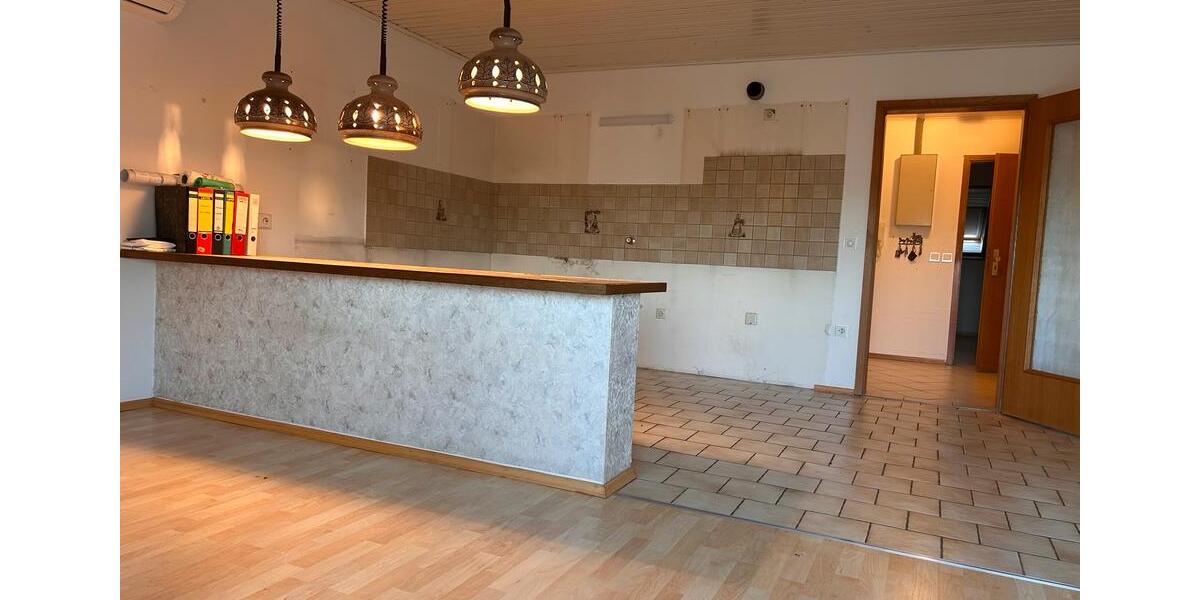 Dachgeschoßwohnung Bad Griesbach im Rottal - 2 Zimmer, 87 m&sup2;, 135.000&euro; | Angebot:26844262