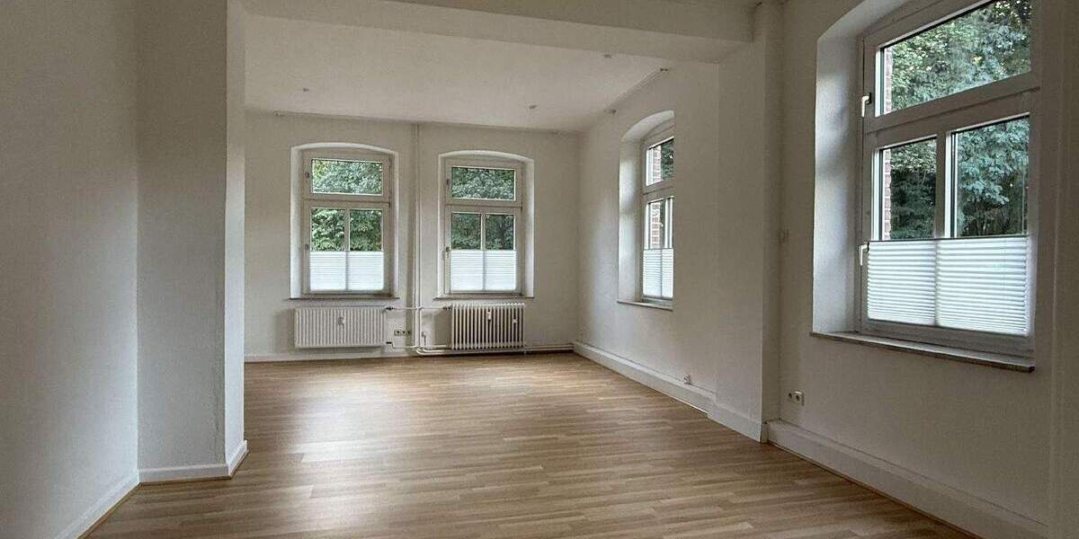 Mehrfamilienhaus, Wohnhaus Bedburg-Hau Schneppenbaum - 8 Zimmer, 122 m&sup2;, 590.000&euro; | Angebot:25796369