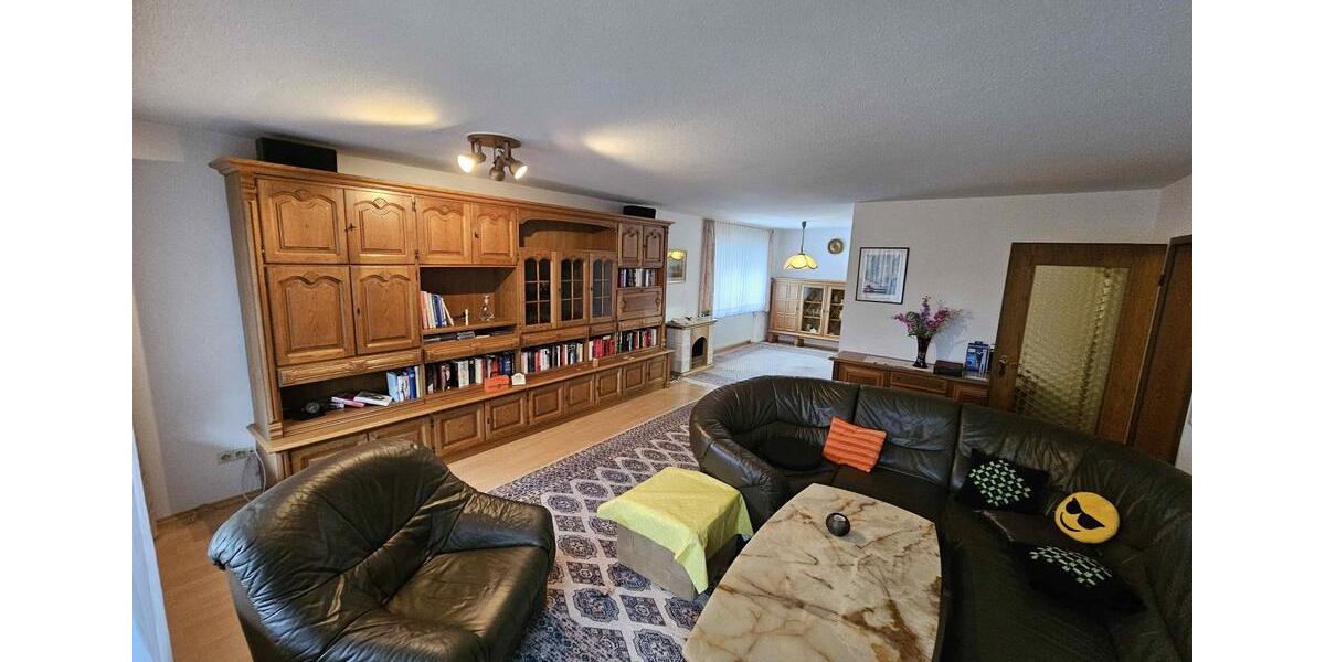 Einfamilienhaus Ochsenhausen - 7 Zimmer, 174 m&sup2;, 430.000&euro; | Angebot:26121638