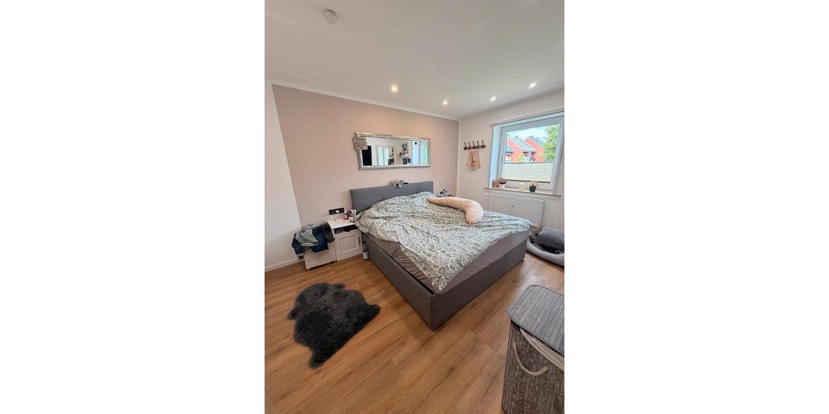 Erdgeschoßwohnung Varel - 2.5 Zimmer, 63 m&sup2;, 170.000&euro; | Angebot:26795672