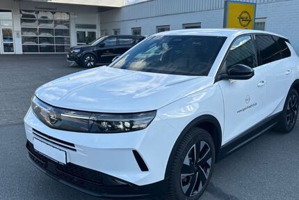 Opel Grandland (X) 8.000 km 29.990 € Anröchte 59609