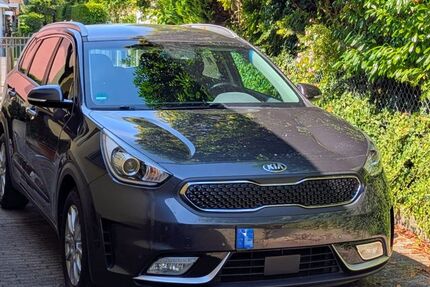 Kia Niro 149.000 km 12.900 &euro; Dachau 85221
