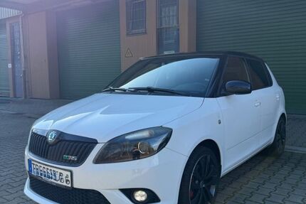 Skoda Fabia 121.200 km 8.000 &euro; Tauberbischofsheim 97941