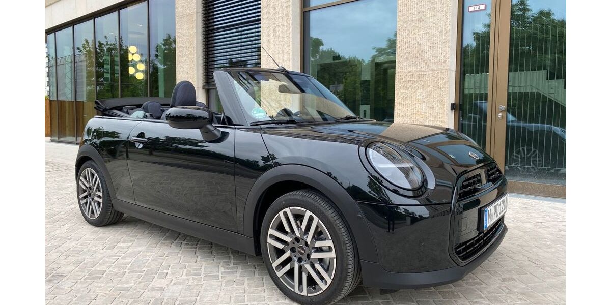 Mini Cooper Cabrio 2.000 km 31.000 &euro; München 80935
