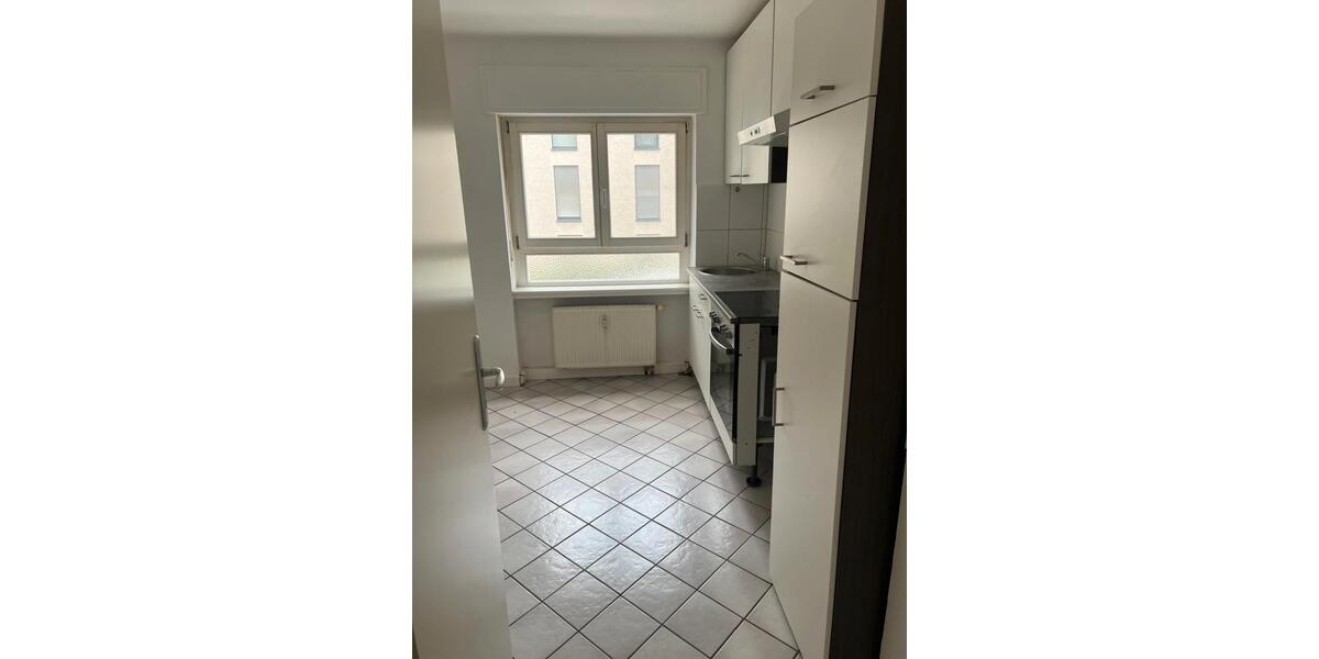 Dachgeschoßwohnung Baden-Baden Baden - 3 Zimmer, 74 m&sup2;, 815&euro; | Angebot:26366204