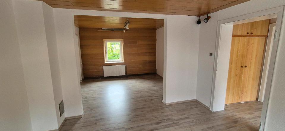 ✨ Mietwohnung zu vermieten – Bezugsfrei ab 01.01.2026 ✨ 2 zimmer