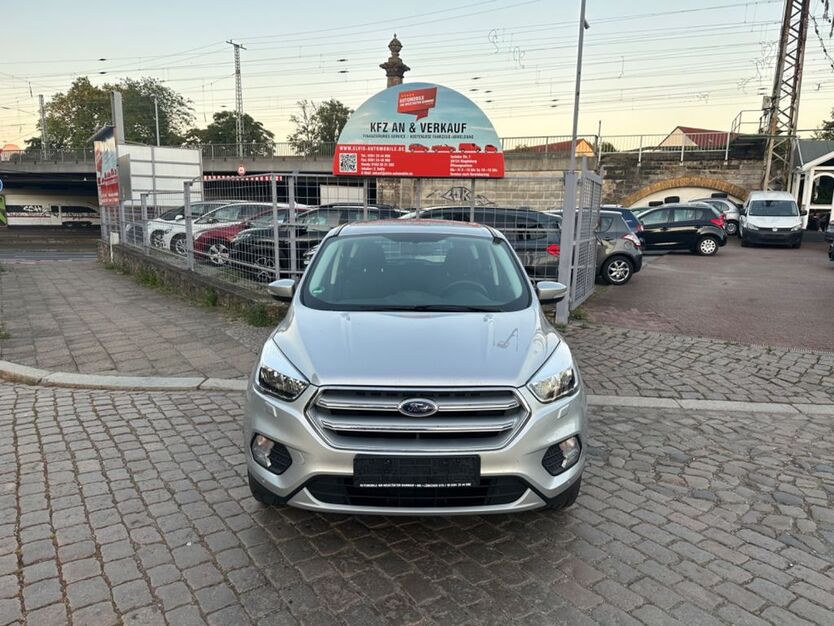 Ford Kuga 20.000 km 12.990 € Magdeburg 39124
