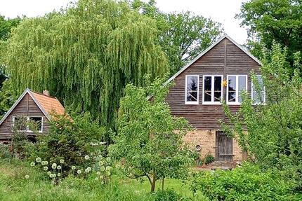 Haus Hagenow - 7 Zimmer, 242 m&sup2;, 285.000&euro; | Angebot:26806980