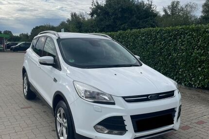 Ford Kuga 167.444 km 7.500 &euro; Basdahl 27432
