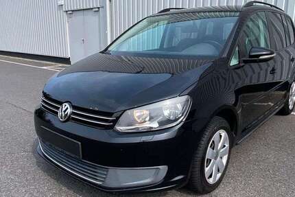 VW Touran 277.000 km 5.490 € Cottbus 03051