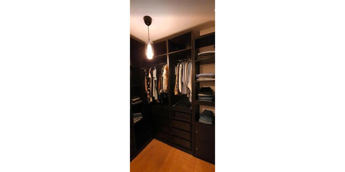 Dachgeschoßwohnung Chemnitz Bernsdorf - 2.5 Zimmer, 77 m&sup2;, 362&euro; | Angebot:26612324