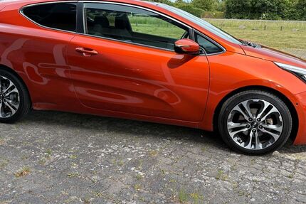 Kia ceed / Ceed 151.589 km 6.850 &euro; Friedland 17098