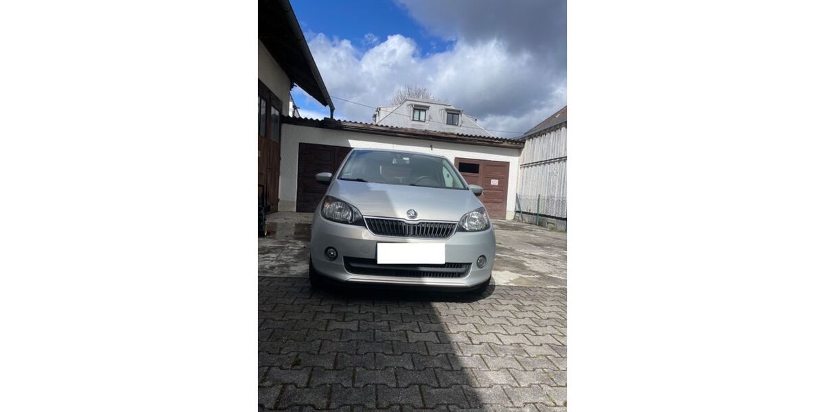 Skoda Citigo 136.000 km 4.300 &euro; München 81673