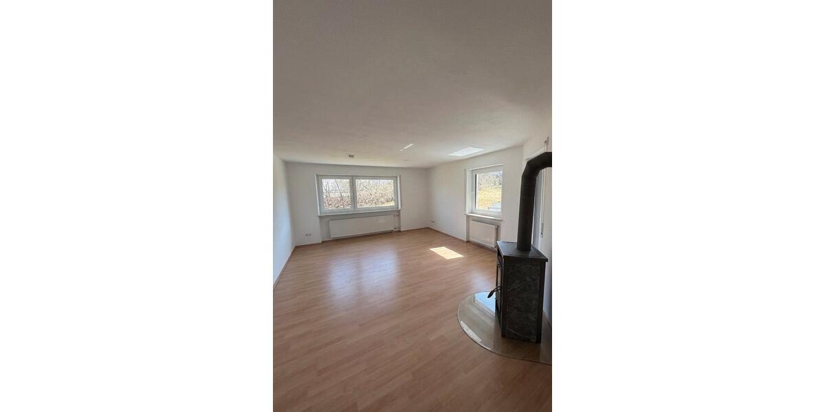 Erdgeschoßwohnung Marktoberdorf - 4 Zimmer, 92 m&sup2;, 1.274&euro; | Angebot:26394277
