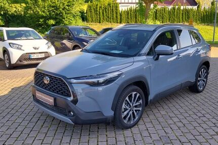Toyota Corolla Cross 30.180 km 32.990 &euro; Bad Pyrmont 31812