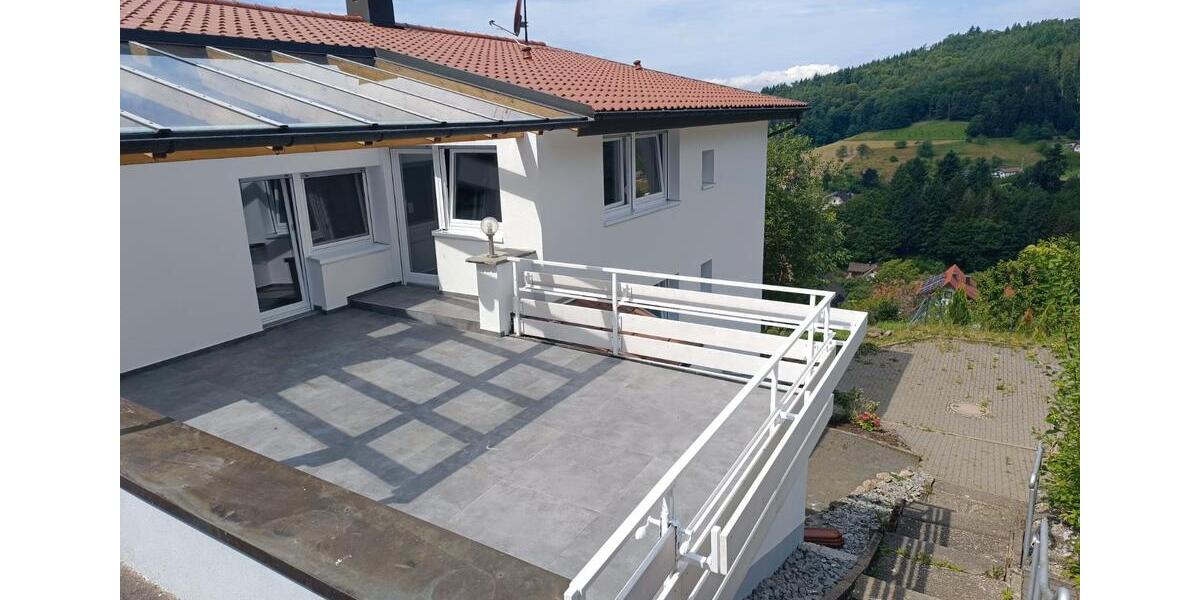 Terrassenwohnung Baden-Baden Lichtental - 3.5 Zimmer, 120 m&sup2;, 1.150&euro; | Angebot:26491782