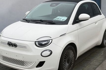 Fiat 500e 11.000 km 24.800 &euro; Lauchringen 79787